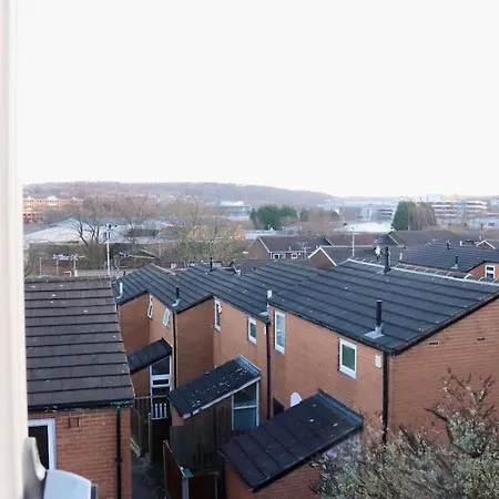 Apartment Lovely Staycation With Family Free Parking & Wifi Leeds (West Yorkshire)