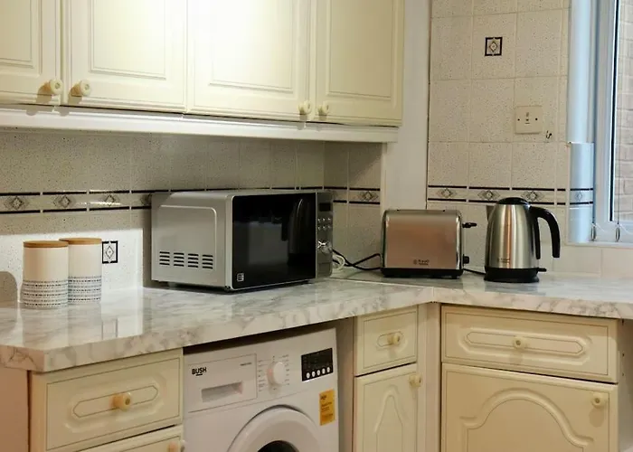 Apartmán Lovely Staycation With Family Free Parking & Wifi Leeds (West Yorkshire)