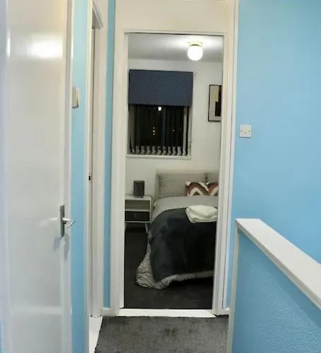 Lovely Staycation With Family Free Parking & Wifi * Leeds (West Yorkshire)