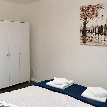 Lovely Staycation With Family Free Parking & Wifi * Leeds (West Yorkshire)