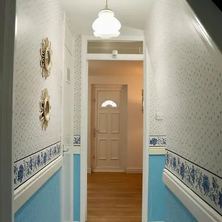 Lovely Staycation With Family Free Parking & Wifi Lägenhet Leeds (West Yorkshire)