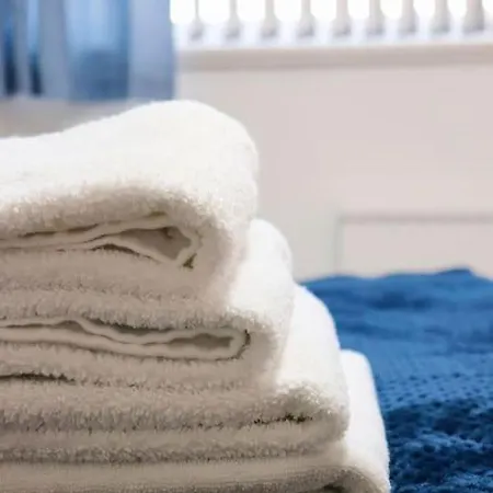 Lovely Staycation With Family Free Parking & Wifi Leeds (West Yorkshire)