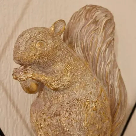 Lovely Staycation With Family Free Parking & Wifi Lägenhet