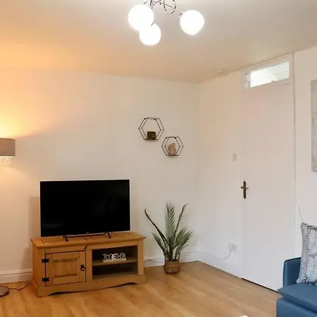 Lovely Staycation With Family Free Parking & Wifi * Leeds (West Yorkshire)