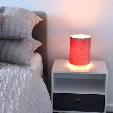 Lovely Staycation With Family Free Parking & Wifi Lägenhet *